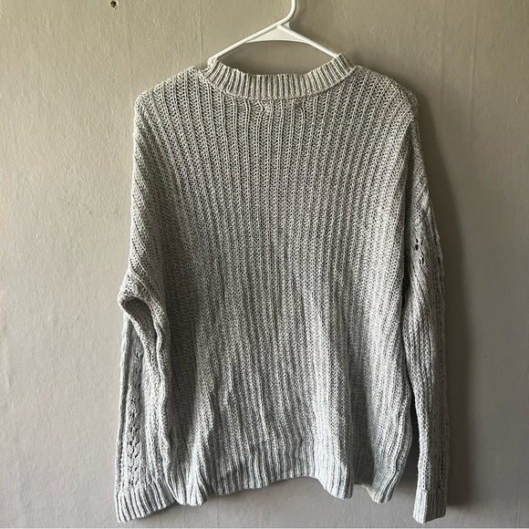 🛍️American Eagle Grey Knit Sweater Size Small - Picture 4 of 5